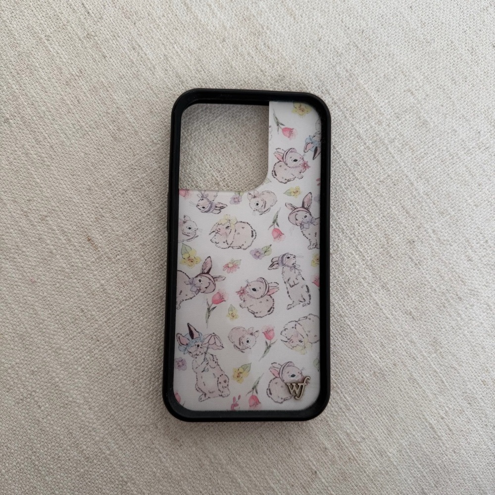 SOLD Wildflower Bunnies in Bonnets Phone case